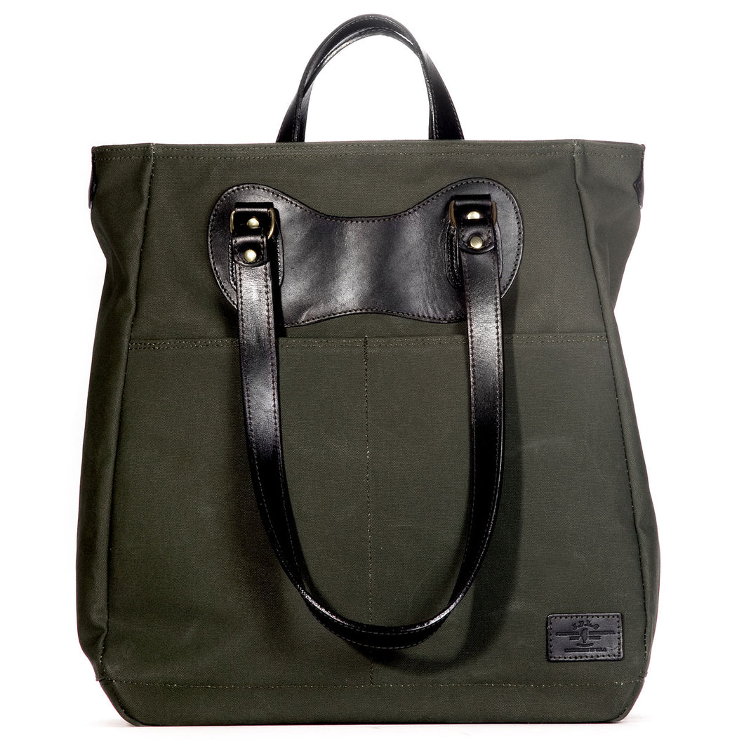 RucTote in olive canvas with black leather trim