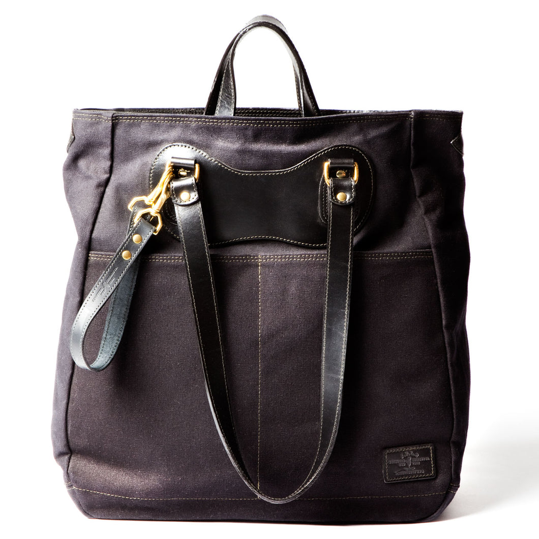 RucTote in black canvas with black leather trim